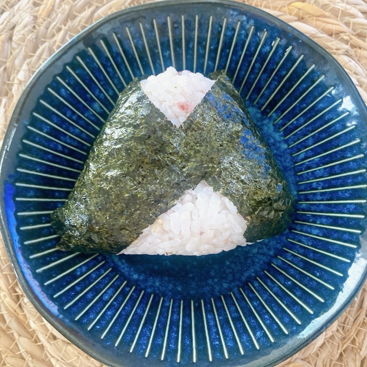 《鮭・たくあん・昆布》おにぎり